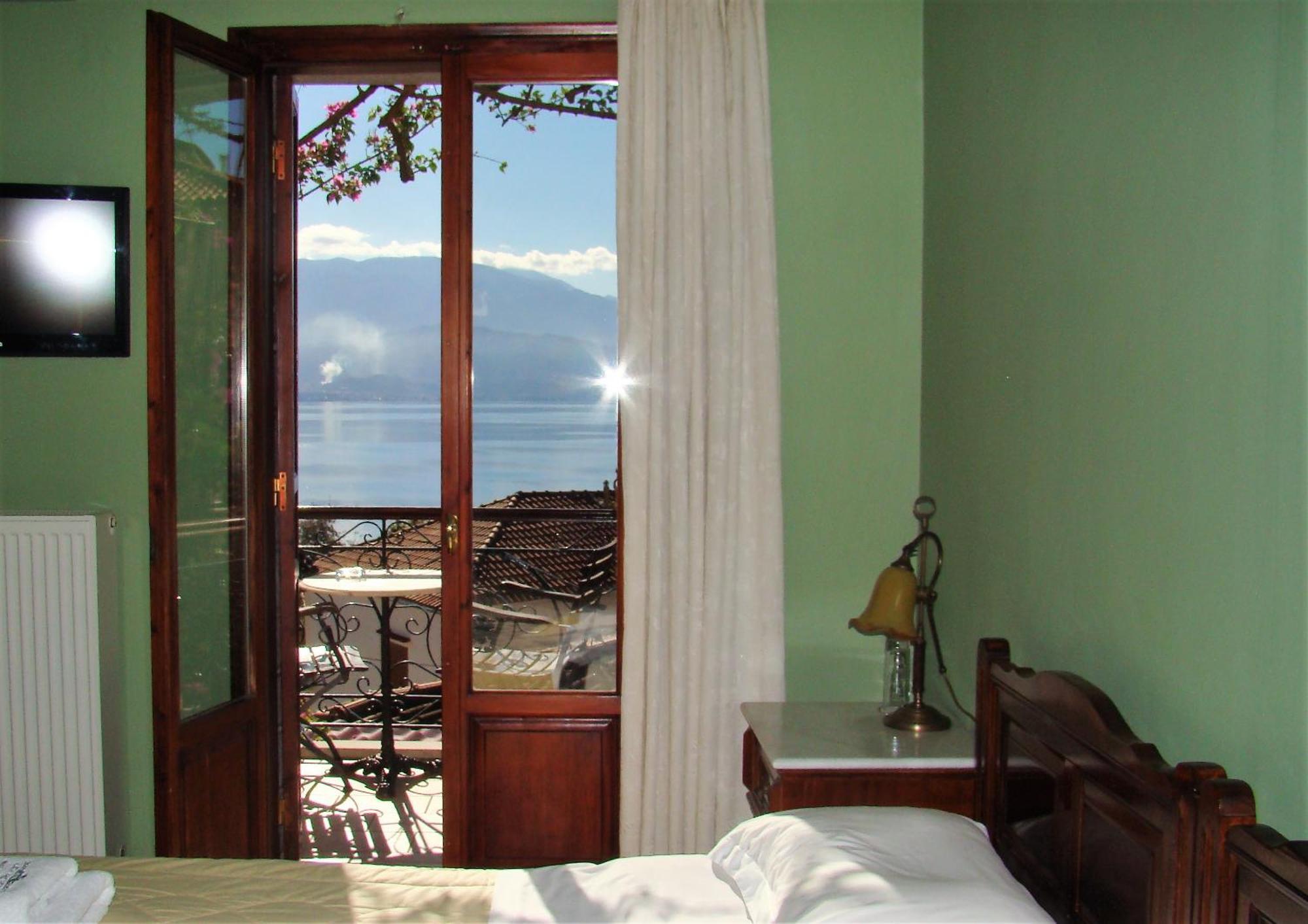 Ilion Hotel Nafpaktos Exterior foto
